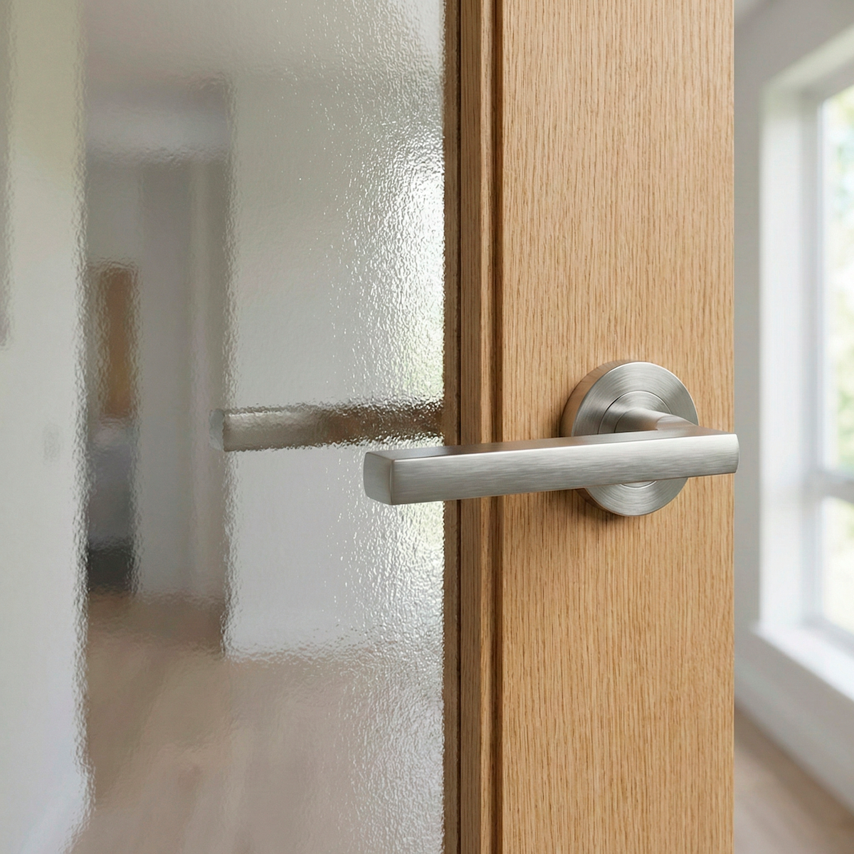 Poignée de porte ronde en aluminium « 530A » Manilla Rental, finition nickel satiné