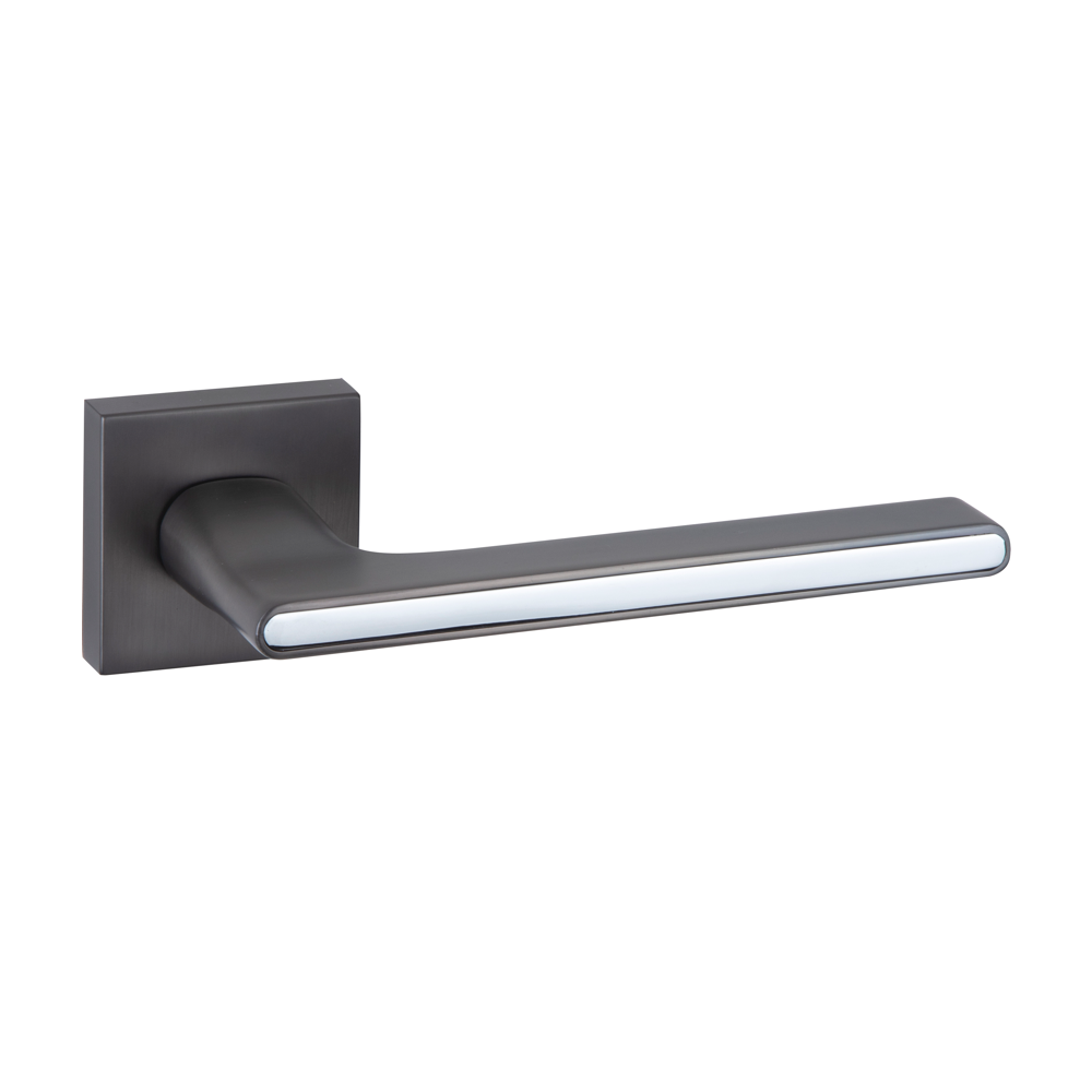 Poignée élégante en zamak modèle 810 avec rosace carrée finition graphite pour portes