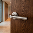 Bouton de porte Grian avec rosace ronde en acier inoxydable