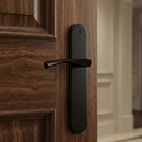 Poignée de porte modèle '130' en zamak avec plaque ovale, finition noir mat