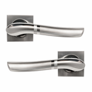 Béquille '230A' en aluminium nickel avec rosace carrée pour portes