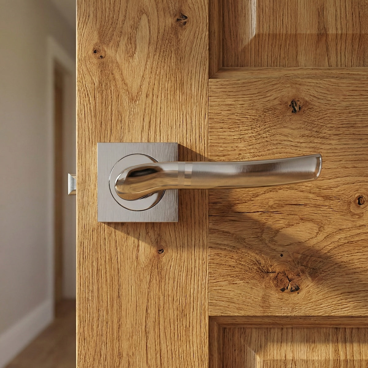 Béquille '230A' en aluminium nickel avec rosace carrée pour portes