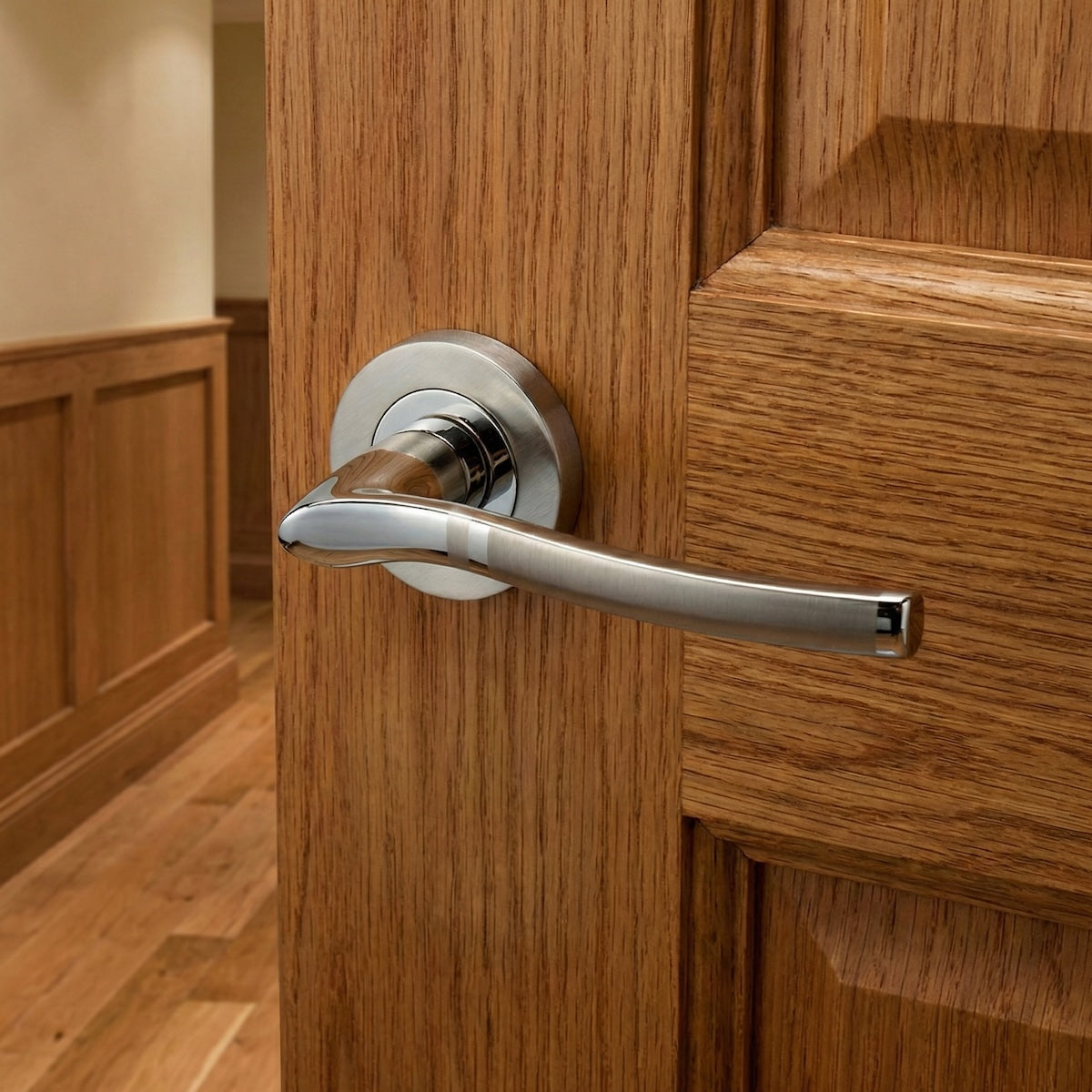 Béquille Dana avec rosace ronde en aluminium pour portes