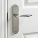 Béquille en zamak avec plaque ovale finition nickel combinée pour portes modèle « 630 »