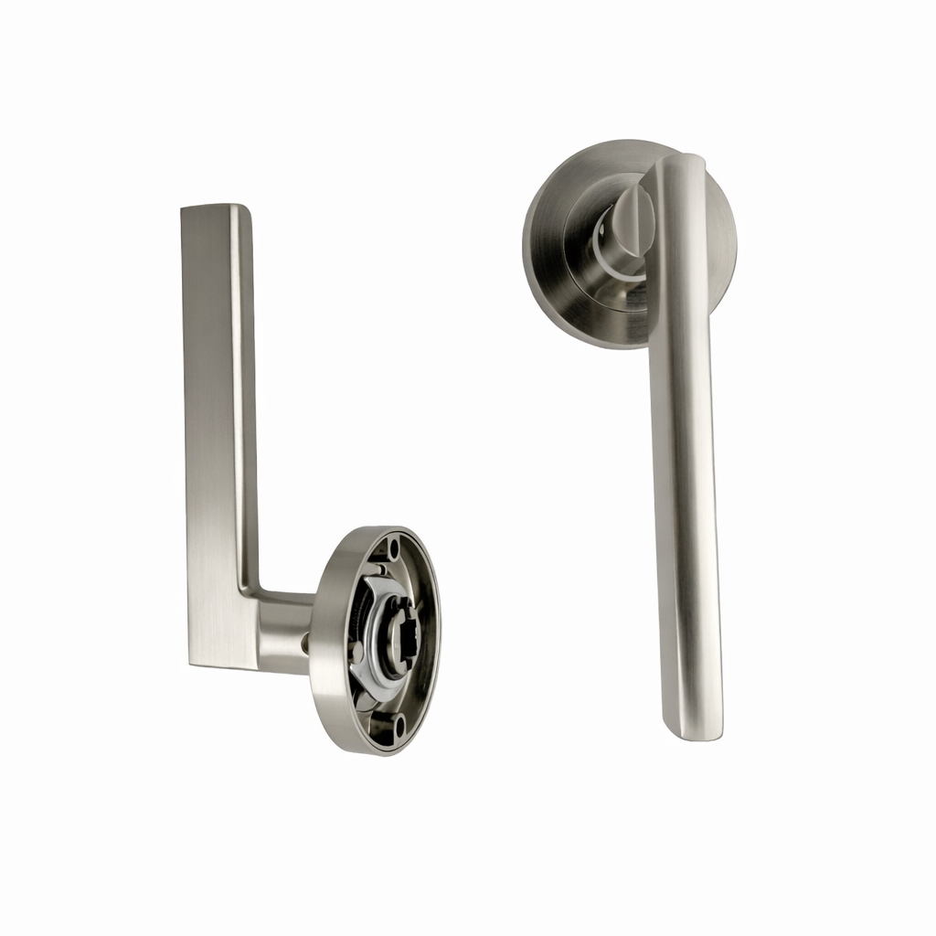 Poignée de porte ronde en aluminium « 530A » Manilla Rental, finition nickel satiné