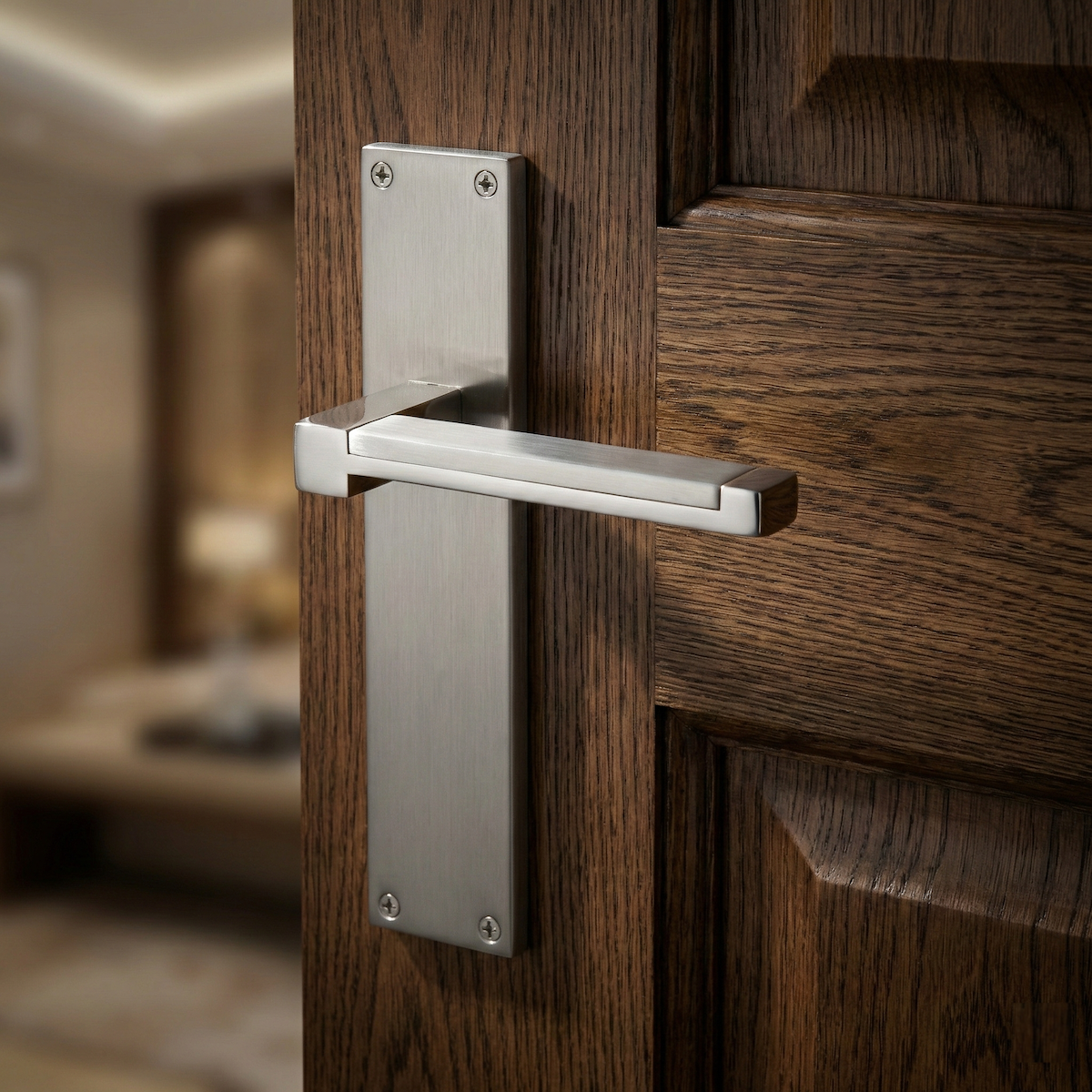 Poignée modèle 610 avec plaque rectangulaire en zamak finition nickel satiné pour portes