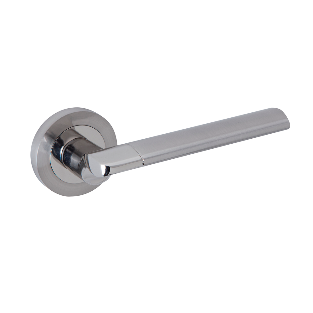 Poignée modèle « 240A » avec rosace ronde finition nickel combinée pour portes