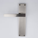 Poignées modèle « 220 » avec plaque rectangulaire en zamak pour portes, finition nickel satiné