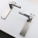 Poignée modèle '748' en zamak avec plaque rectangulaire finition nickel satiné et graphite pour portes