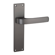 Poignée modèle '710' en zamak avec plaque rectangulaire finition graphite pour portes